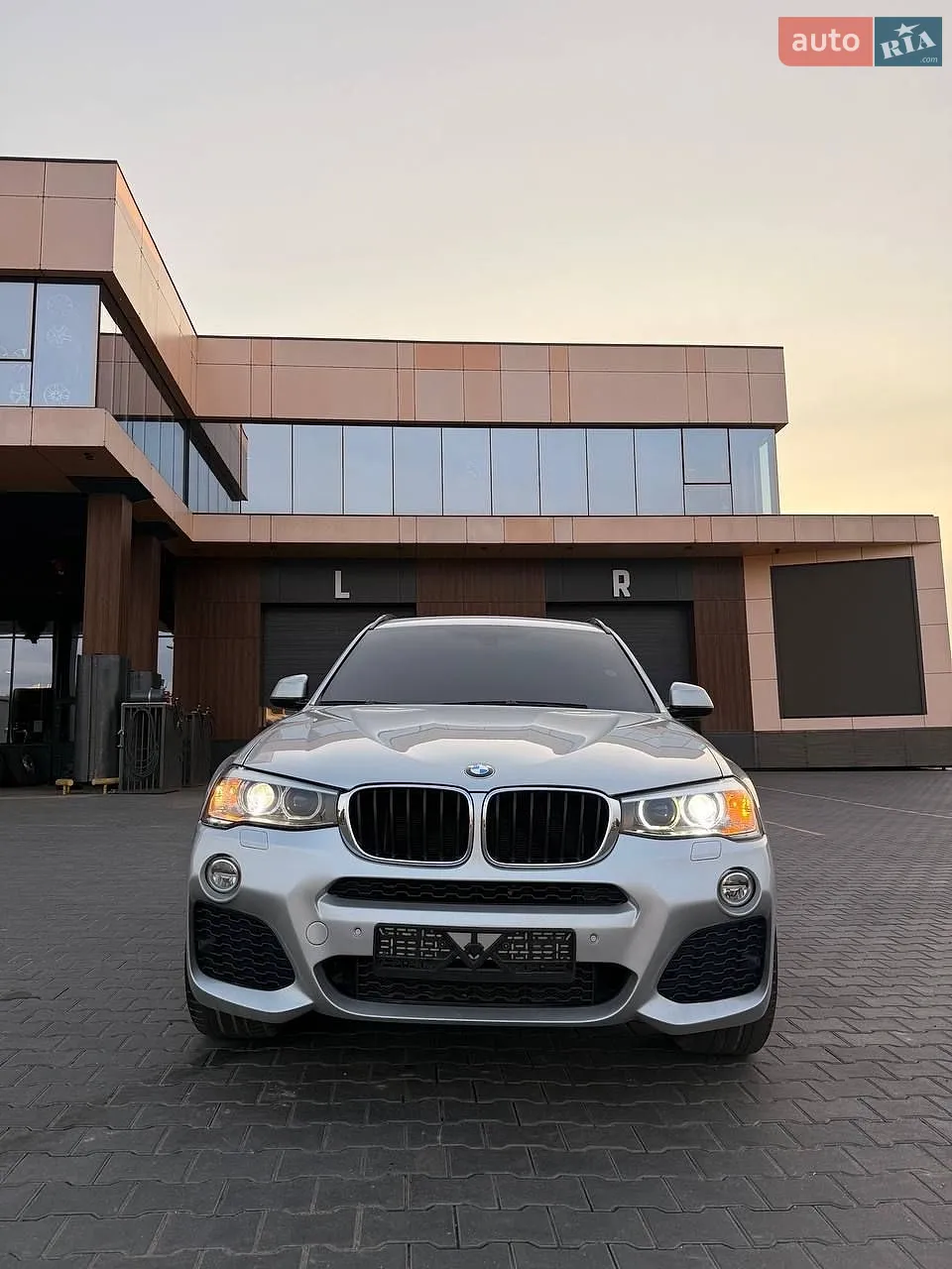 2016 BMW X3 - мініатюра 2