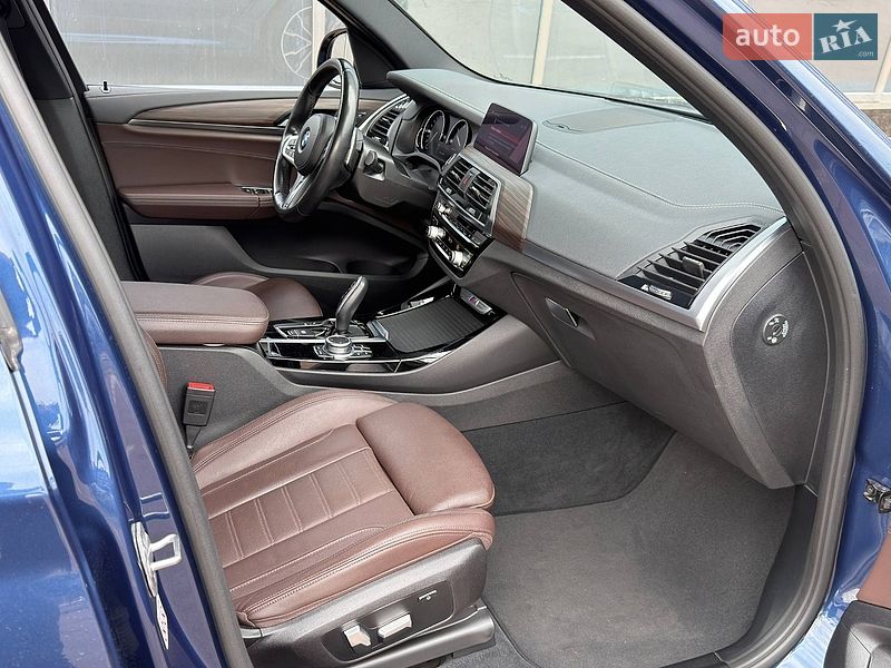 Внедорожник / Кроссовер BMW X3 2021 в Киеве