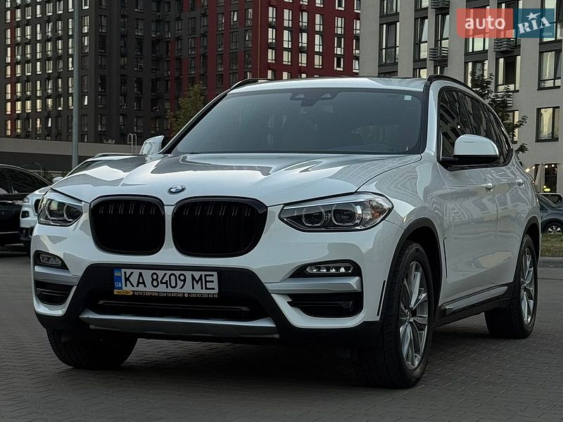 Внедорожник / Кроссовер BMW X3 2018 в Киеве