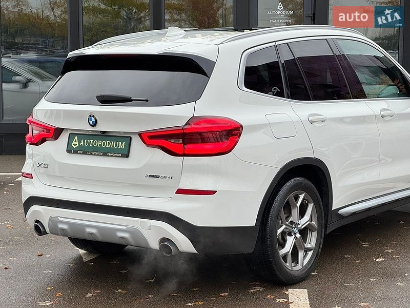 Внедорожник / Кроссовер BMW X3 2019 в Киеве