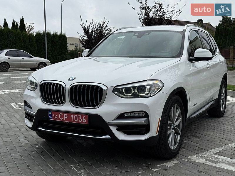 Внедорожник / Кроссовер BMW X3 2018 в Ровно