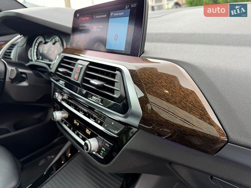 Внедорожник / Кроссовер BMW X3 2019 в Одессе