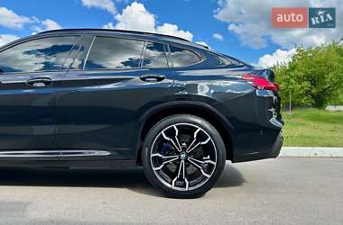 Внедорожник / Кроссовер BMW X4 M 2021 в 