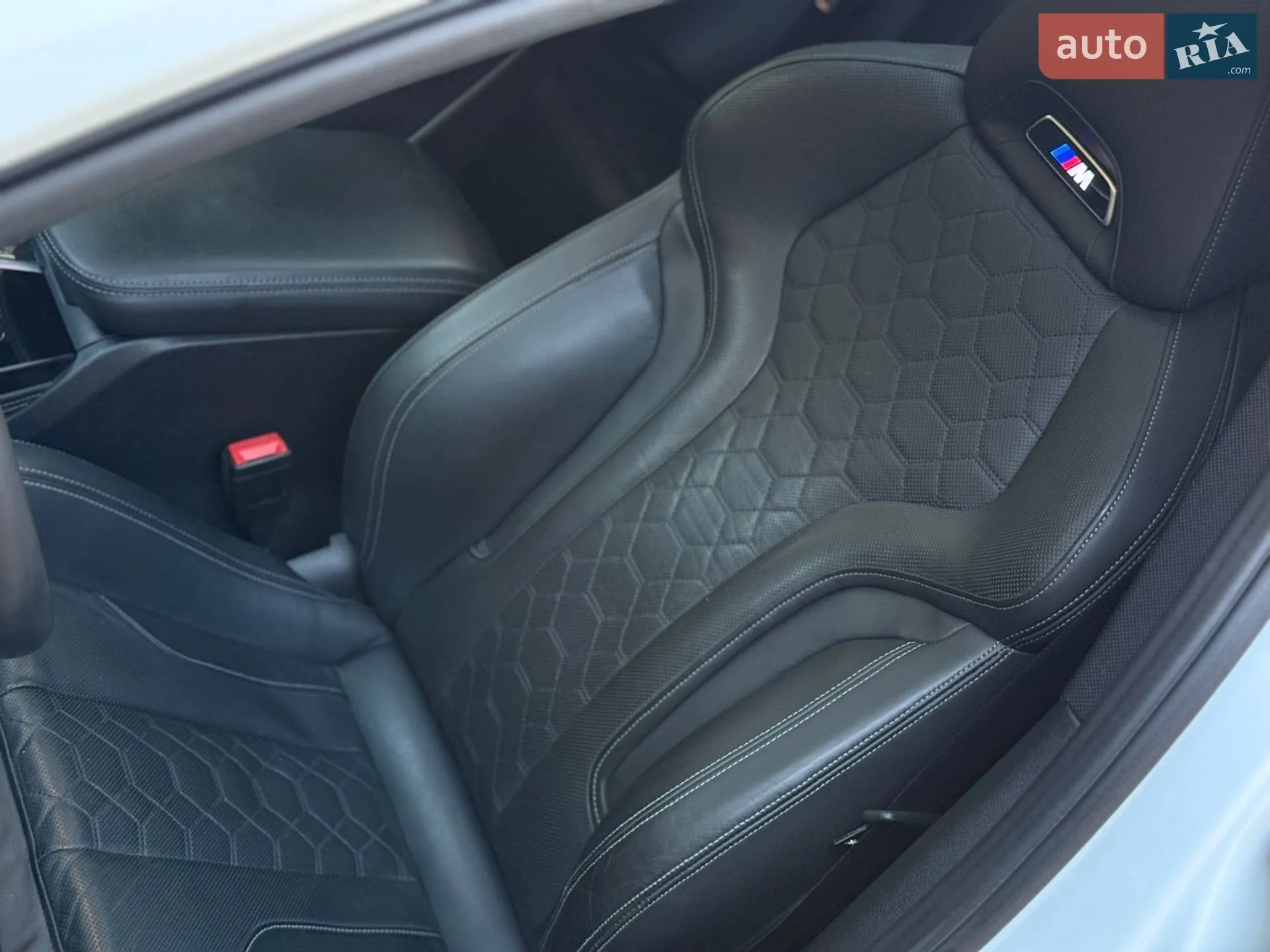 2019 BMW X4 M - мініатюра 16