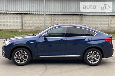 Позашляховик / Кросовер BMW X4 2017 в 
