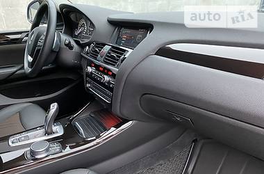 Позашляховик / Кросовер BMW X4 2017 в 