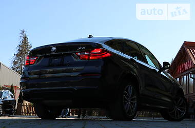Позашляховик / Кросовер BMW X4 2016 в 
