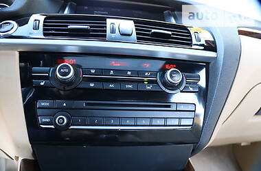 Позашляховик / Кросовер BMW X4 2016 в 