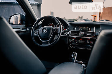 Внедорожник / Кроссовер BMW X4 2016 в 