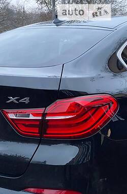 Позашляховик / Кросовер BMW X4 2016 в 