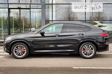 Позашляховик / Кросовер BMW X4 2021 в 