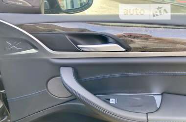 Позашляховик / Кросовер BMW X4 2021 в 