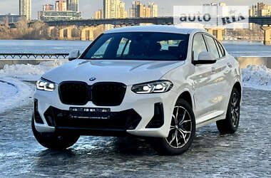 Внедорожник / Кроссовер BMW X4 2023 в 