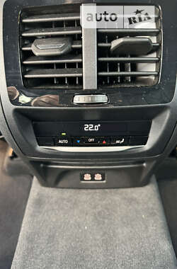 Внедорожник / Кроссовер BMW X4 2023 в 