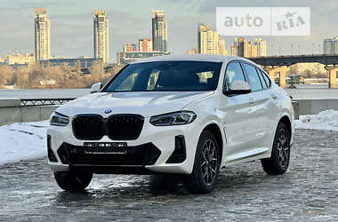 Внедорожник / Кроссовер BMW X4 2023 в 