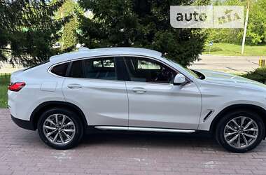 Внедорожник / Кроссовер BMW X4 2022 в Черкассах