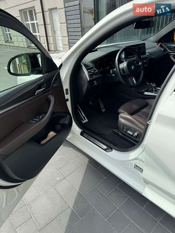 Внедорожник / Кроссовер BMW X4 2022 в Ровно