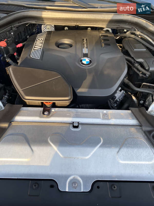 Внедорожник / Кроссовер BMW X4 2018 в Запорожье