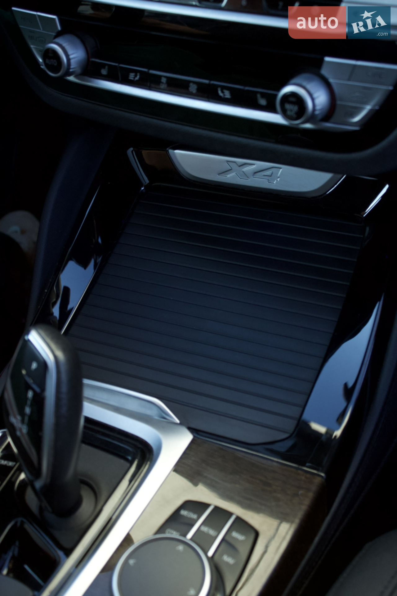 2020 BMW X4 - мініатюра 34