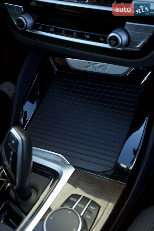 Позашляховик / Кросовер BMW X4 2020 в Львові