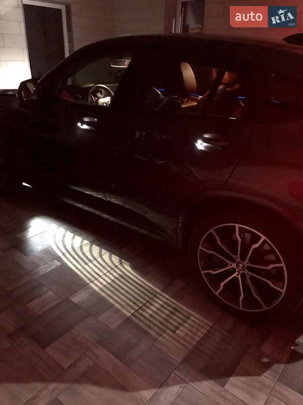 Внедорожник / Кроссовер BMW X4 2018 в Киеве фото 8 Внедорожник / Кроссовер BMW X4 2018 в Киеве