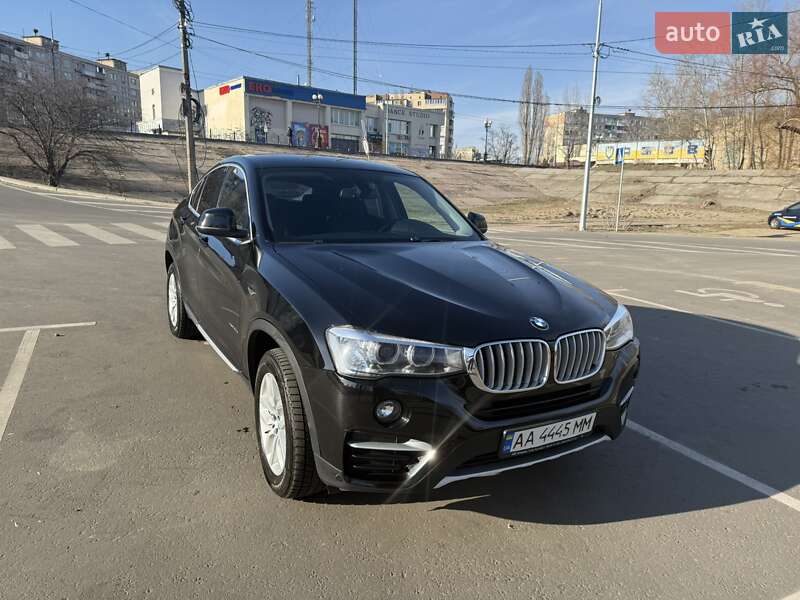 Внедорожник / Кроссовер BMW X4 2017 в Киеве