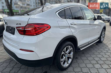 Позашляховик / Кросовер BMW X4 2017 в 