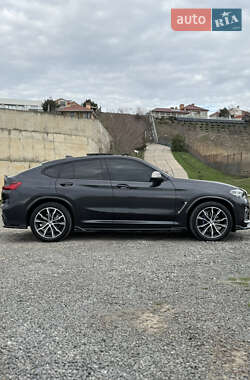 Позашляховик / Кросовер BMW X4 2019 в 