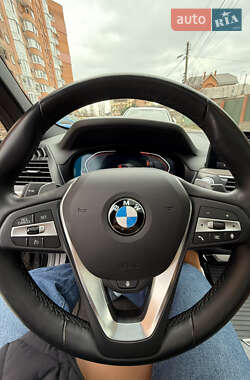 Позашляховик / Кросовер BMW X4 2021 в 