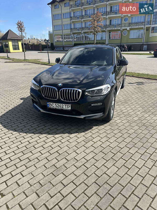 Внедорожник / Кроссовер BMW X4 2019 в Львове