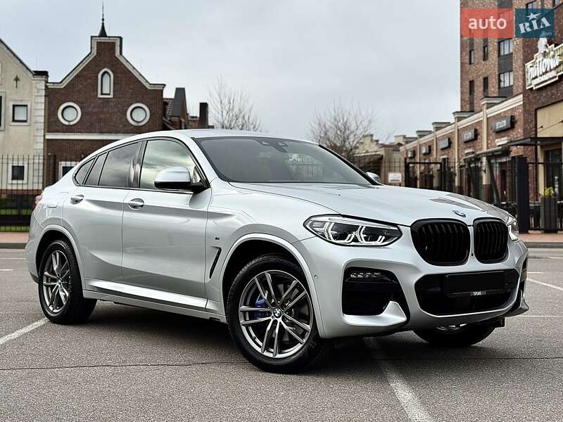Внедорожник / Кроссовер BMW X4 2020 в 