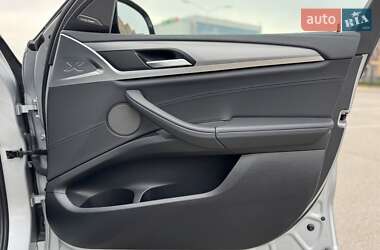 Внедорожник / Кроссовер BMW X4 2020 в 
