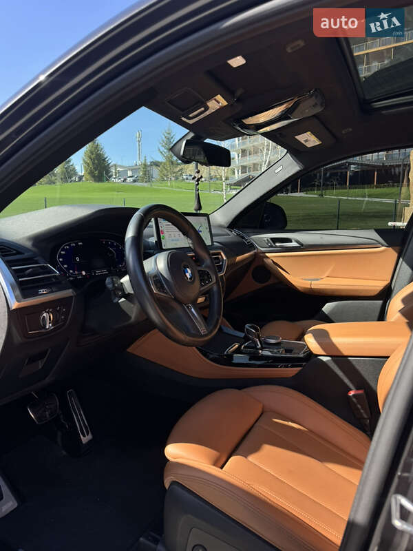 Внедорожник / Кроссовер BMW X4 2021 в Ивано-Франковске