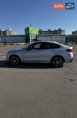 Позашляховик / Кросовер BMW X4 2016 в 
