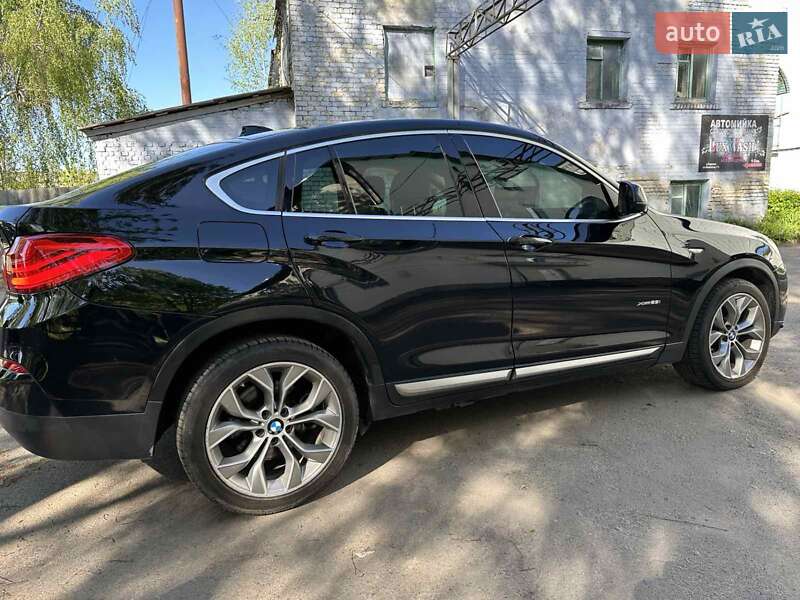 Внедорожник / Кроссовер BMW X4 2017 в Ровно