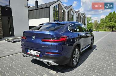 Позашляховик / Кросовер BMW X4 2019 в 