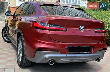 Позашляховик / Кросовер BMW X4 2018 в 