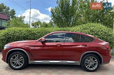 Позашляховик / Кросовер BMW X4 2018 в 