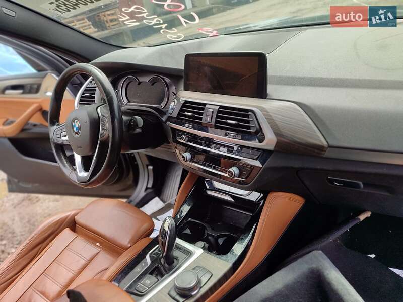 Внедорожник / Кроссовер BMW X4 2019 в Стрые