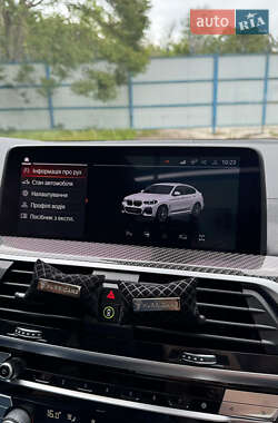 Внедорожник / Кроссовер BMW X4 2019 в 