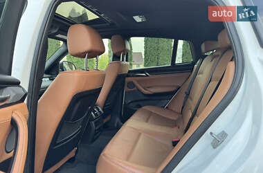 Внедорожник / Кроссовер BMW X4 2016 в 