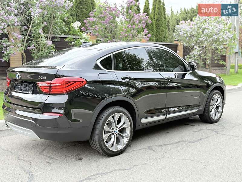 Внедорожник / Кроссовер BMW X4 2017 в Киеве