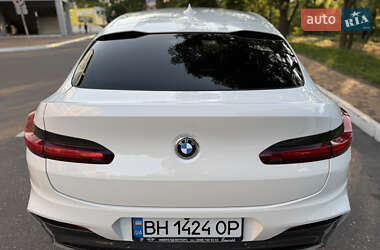 Внедорожник / Кроссовер BMW X4 2021 в 