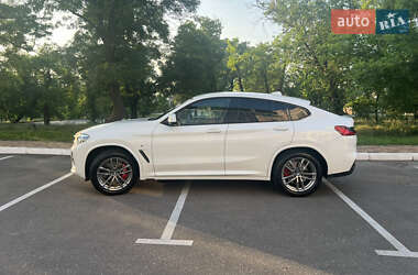 Внедорожник / Кроссовер BMW X4 2021 в 