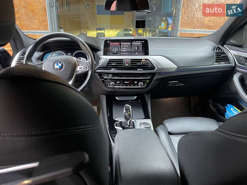 Внедорожник / Кроссовер BMW X4 2018 в Кривом Роге