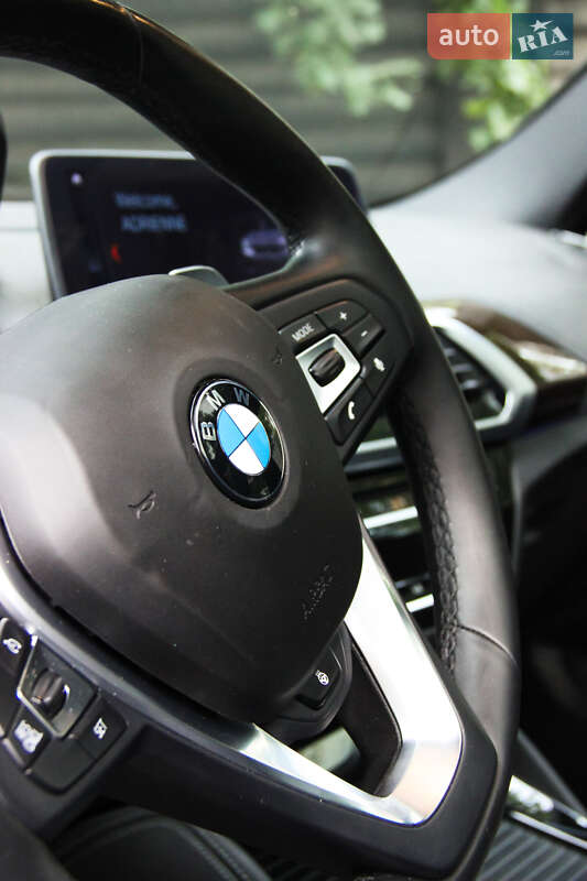 Внедорожник / Кроссовер BMW X4 2018 в Киеве