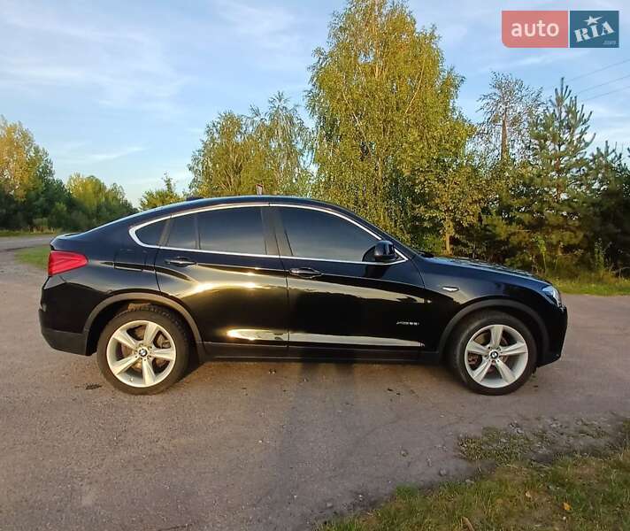 Внедорожник / Кроссовер BMW X4 2015 в Ковеле