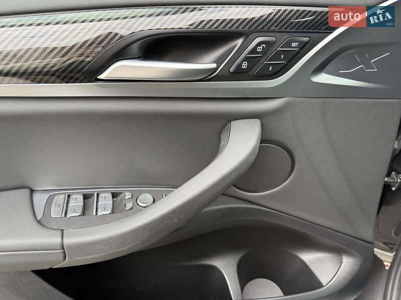 Позашляховик / Кросовер BMW X4 2020 в Одесі фото 17 Позашляховик / Кросовер BMW X4 2020 в Одесі