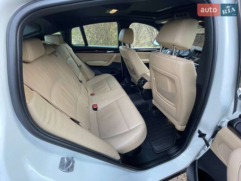 Внедорожник / Кроссовер BMW X4 2018 в Богородчанах