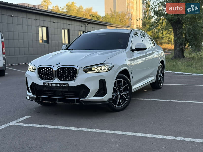 Внедорожник / Кроссовер BMW X4 2022 в Киеве